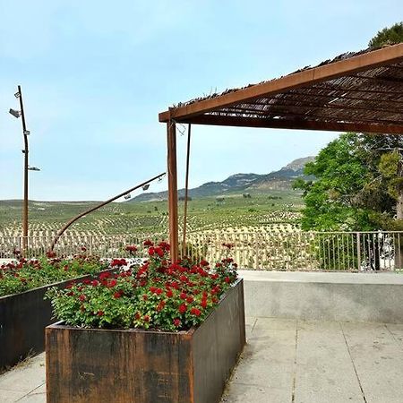 Los Molinos Quesada Luaran gambar